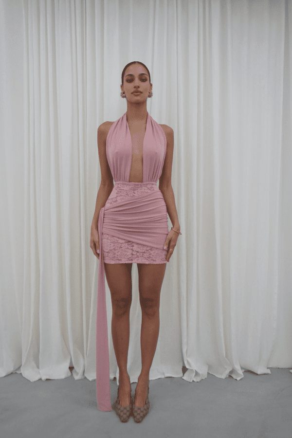 Chrissy Pink